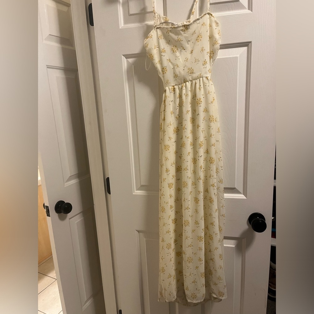Yellow maxi